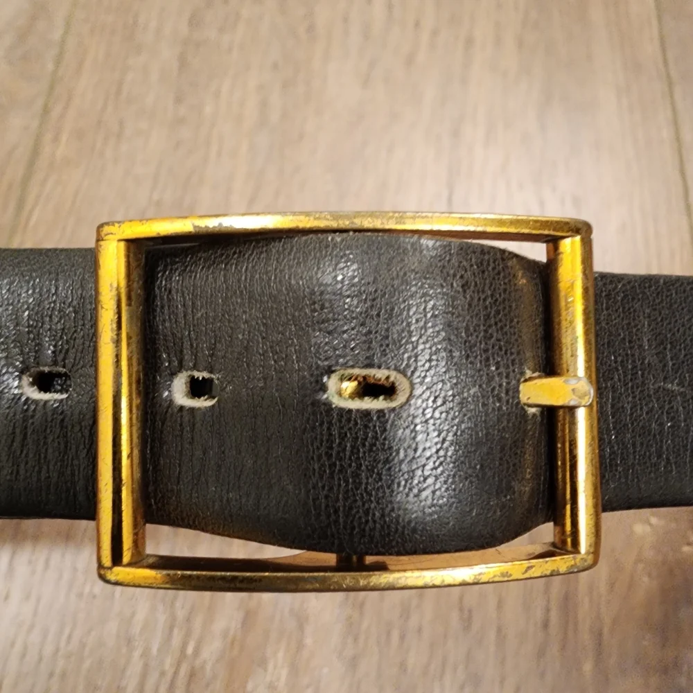 Vintage Streve Slots Saddle Leather Black Belt Brass Tone Buckle Men's size 30